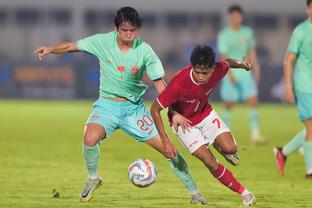 中国足球小将2-2越南河内，两度落后两度追平？！